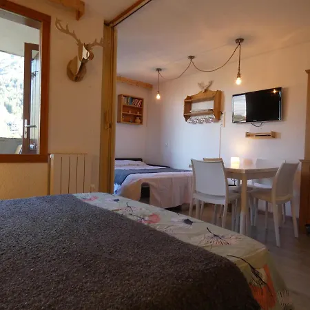 Pied Des Pistes - Tres Bel 4 Personnes